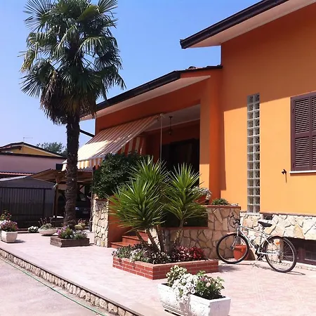 Armonia 住宿加早餐酒店 Aquino